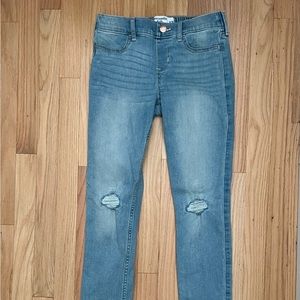 Girls Abercrombie distressed skinny jeans